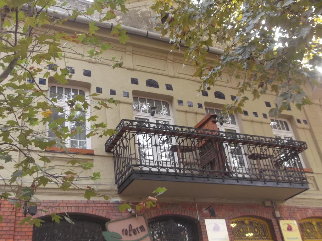 Belvarosi Apartmanszallo - Kiskunfélegyháza Εξωτερικό φωτογραφία