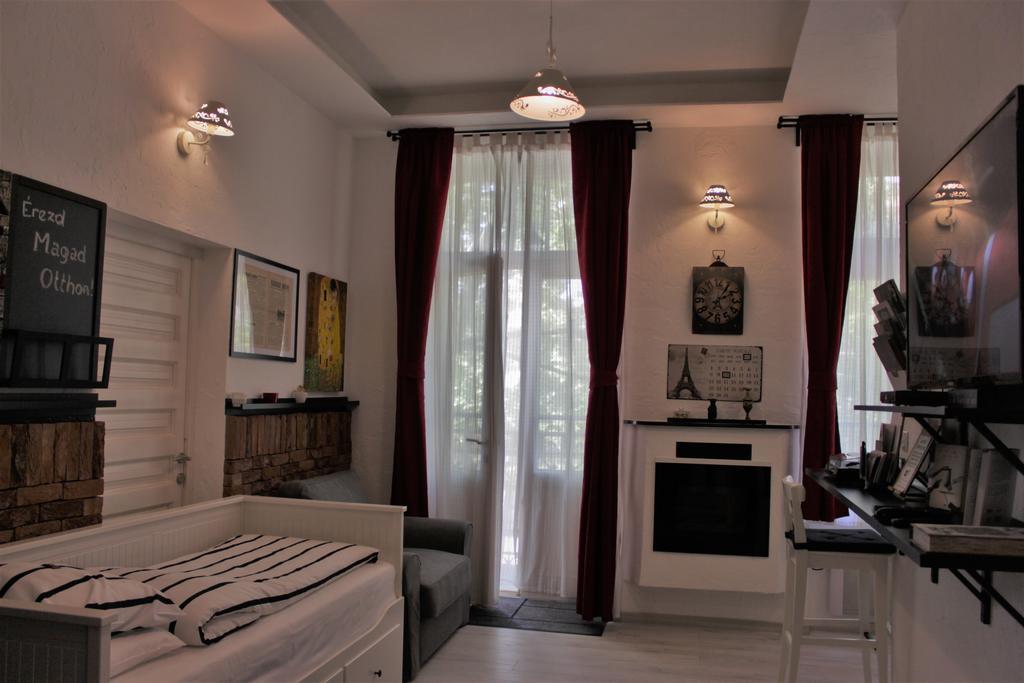 Belvarosi Apartmanszallo - Kiskunfélegyháza Εξωτερικό φωτογραφία