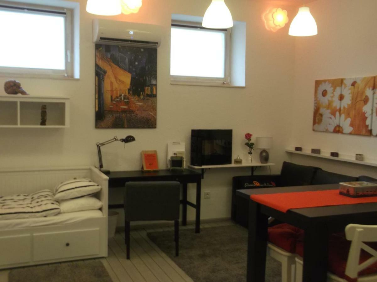 Belvarosi Apartmanszallo - Kiskunfélegyháza Εξωτερικό φωτογραφία
